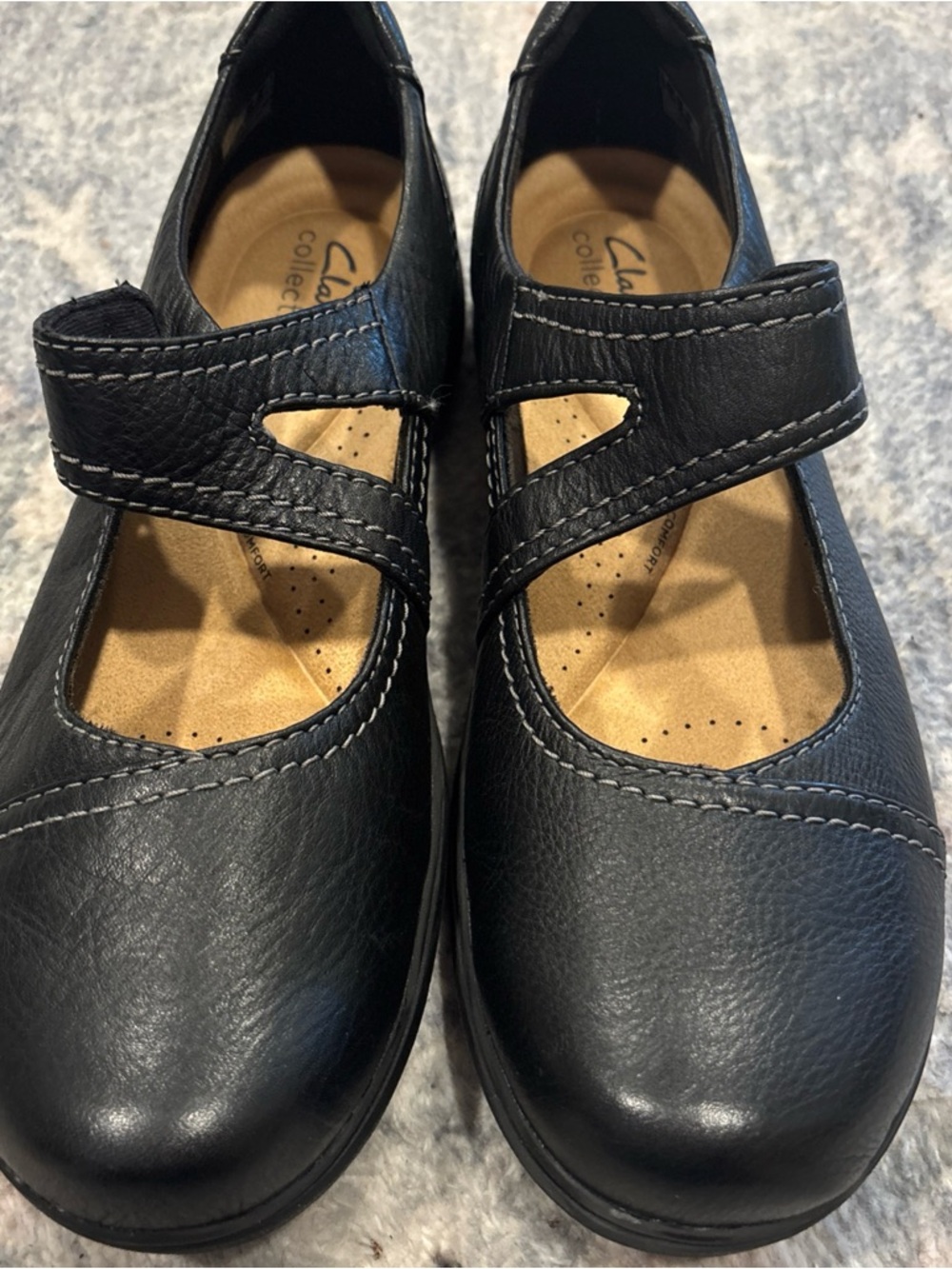 Clarks Collection Black Leather Mary Jane Shoes Sz 9.5 Comfort Strap